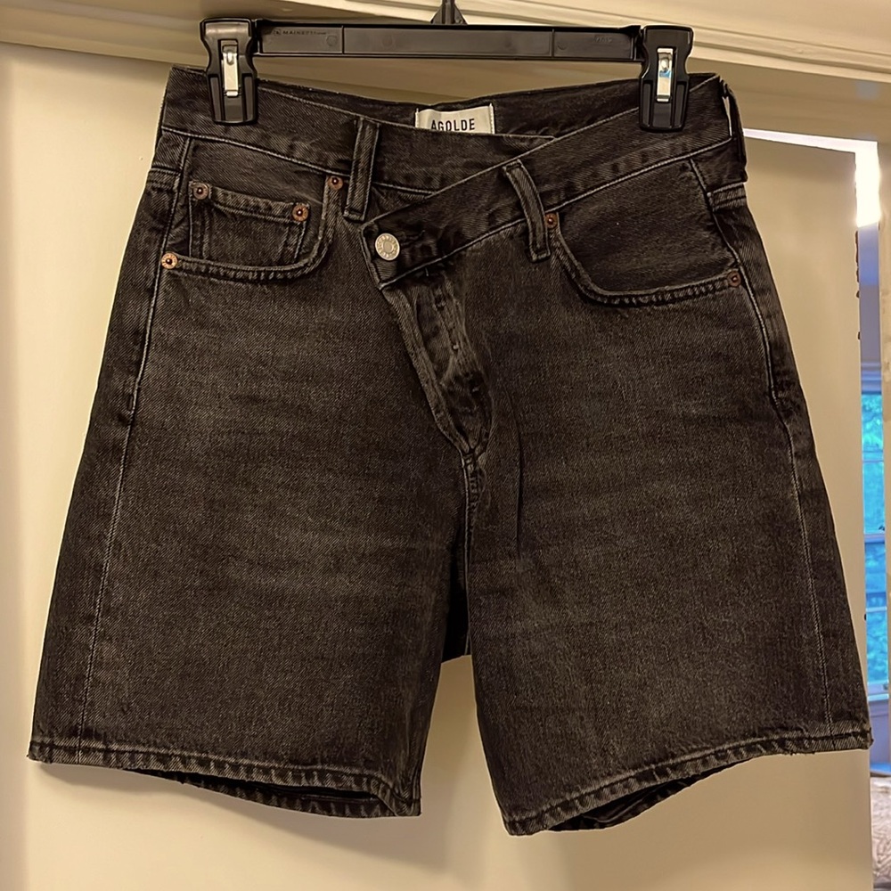 Agolde Criss Cross Shorts in Black size 23